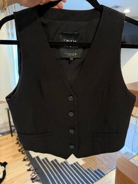 Zara Black Button-Front Tailored Vest